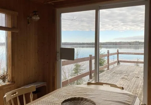 Bungalow à vendre - 1C-2C Ch. de la Baie-Carrière, Val-d'Or, J9P4M4