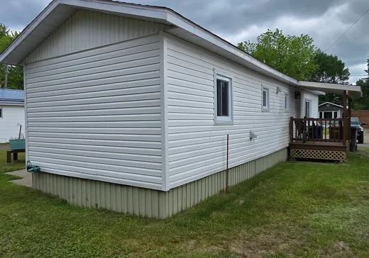 House for sale - 26 Place Normandin, Grand-Mere, G9T 6N8