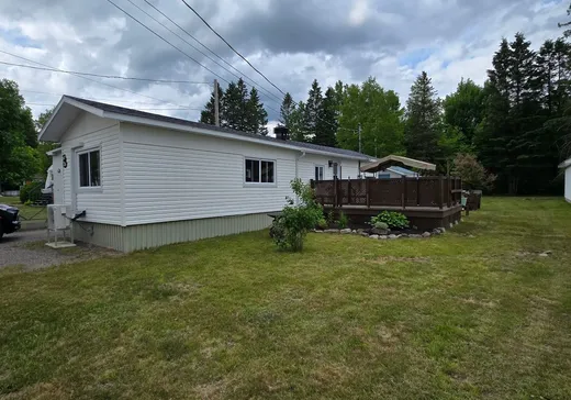 House for sale - 26 Place Normandin, Grand-Mere, G9T 6N8