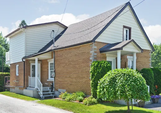 Maison à vendre - 871 Rue Principale, Saint-Zotique, J0P 1Z0
