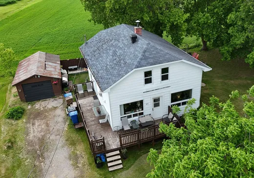 Maison à étages à vendre - 201 Rue Principale, Ste-Genevieve-De-Batiscan, G0X1A0
