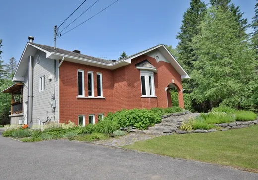 Maison à vendre - 141 Rue Victoria, St-Jean-De-Matha, J0K 2S0