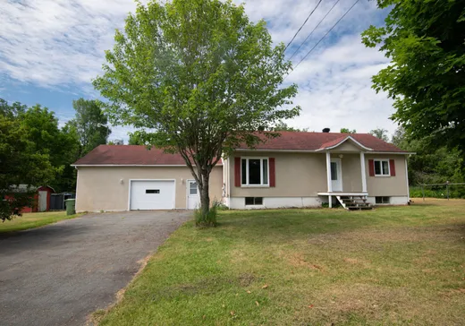 Maison à étages à vendre - 5608 Route 263, Disraeli, G0M1H1