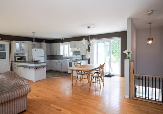 Maison à vendre - 5608 Route 263, Disraeli, G0M 1H1