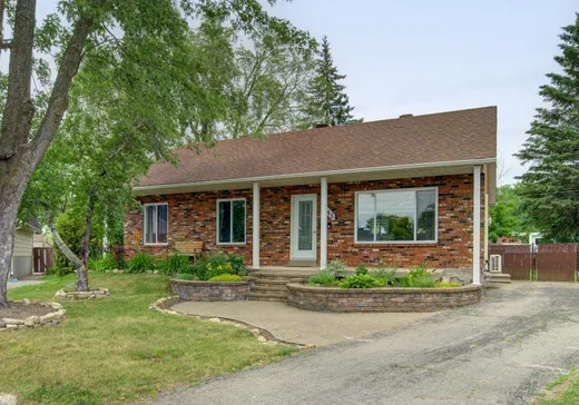 Maison à vendre - 143 Av. Leroux, Vaudreuil-Dorion, J7V 7G9