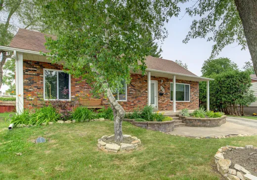 Maison à vendre - 143 Av. Leroux, Vaudreuil-Dorion, J7V 7G9