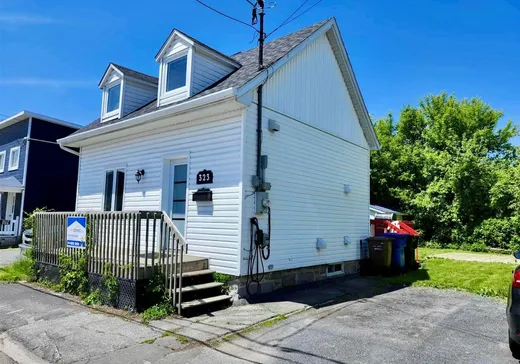1 1/2 Storey for sale - 323 Rue Mignonne, Salaberry-de-Valleyfield, J6S1J7
