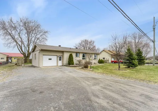 House for sale - 241-B Route 112, Saint-Césaire, J0L 1T0