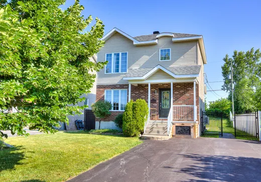 Maison à vendre - 321 Av. Marier, Vaudreuil-Dorion, J7V 5V9