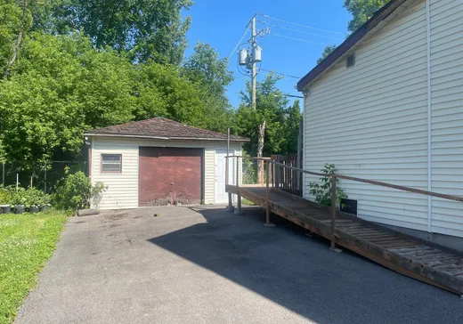 House for sale - 4150 Rue Cornwall, St-Hubert, J3Y 2S5