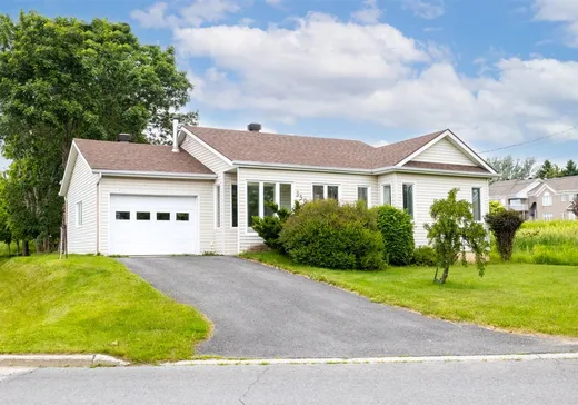 Bungalow à vendre - 3508 Rue du Versant, Lac-Mégantic, G6B2G2