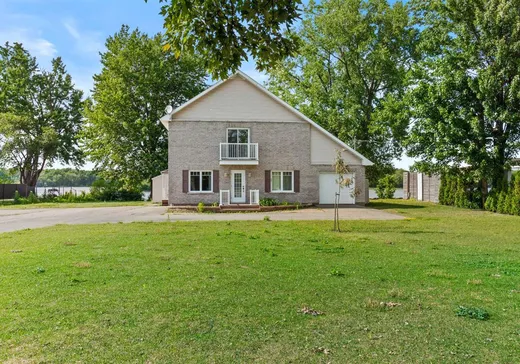 House for sale - 9 Rue de la Pointe-Langlois, Laval (Sainte-Rose), H7L 3J4