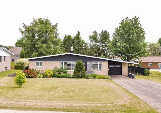 House for sale - 1040 Rue Principale, St-Wenceslas, G0Z 1J0