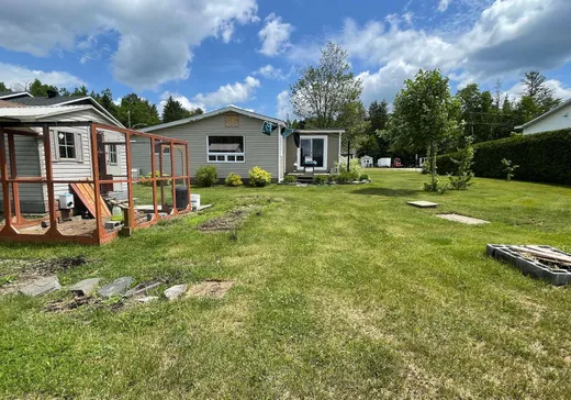 House for sale - 661 Rue des Saules, La Tuque, G9X 4P2