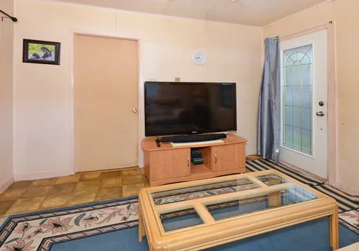 Maison à vendre - 156 Rue St-Joseph, Valleyfield, J6T 1L1