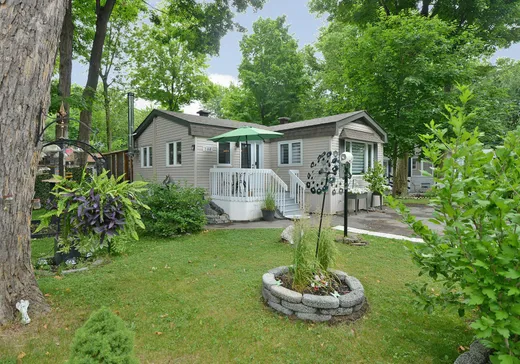 Maison à étages à vendre - 204 Rue Henri-Hébert, Beauharnois, J6N3K8