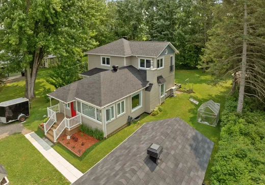 Maison à vendre - 1524 1re avenue de la Pointe-aux-Ormes, Saint-Gabriel, J0K 2N0