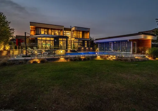 Maison à vendre - 7296 Boul. Lévesque E., Laval (Duvernay), H7A 1R8