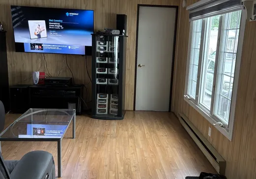 Maison à vendre - 526 27e Avenue, Sainte-Marthe-sur-le-Lac, J0N 1P0