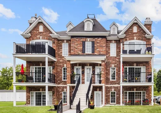 Condo à vendre - 2341 Boul. des Pins, Sainte-Marthe-sur-le-Lac, J0N1P0