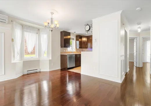 Condo à vendre - 2341 Boul. des Pins, Sainte-Marthe-sur-le-Lac, J0N 1P0