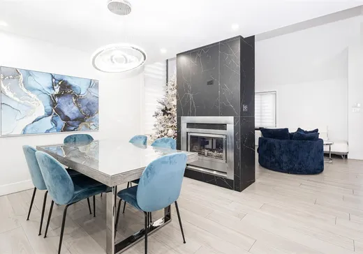 Maison à étages à vendre - 749A Rue Galbrand, Laval (Sainte-Dorothee), H7X3B5