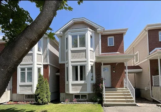 Maison à étages à vendre - 310 Rue Pierre-Bourdeau, La Prairie, J5R2H5