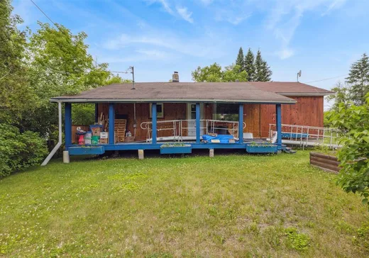 Bungalow à vendre - 6 Ch. Charron, Hull, J0X2C0