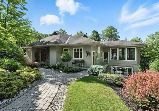 Two or more stories for sale - 145 Ch. Panoramique, Cantley, J8V3B2
