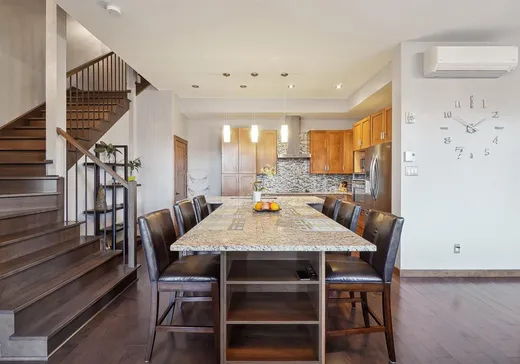 Two or more stories for sale - 8000 Rue Jean-Chevalier, Montreal (LaSalle), H8N0C7