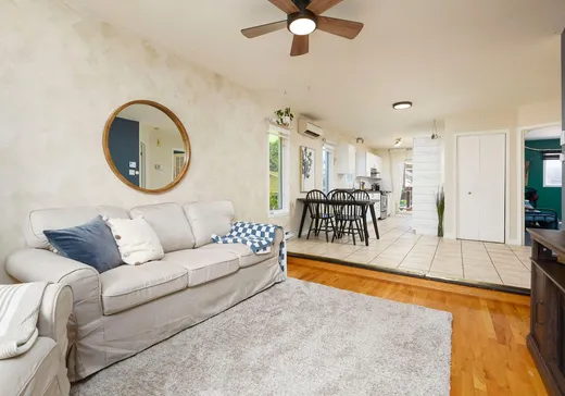 Maison à étages à vendre - 82 Rue Ewing, Salaberry-de-Valleyfield, J6S5A6