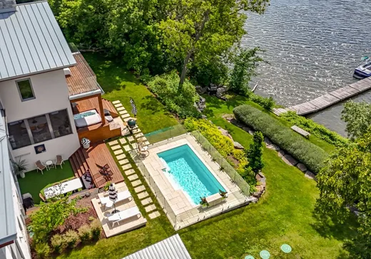 Maison à vendre - 1283 Ch. des Patriotes N., Mont-Saint-Hilaire, J3H 0N4