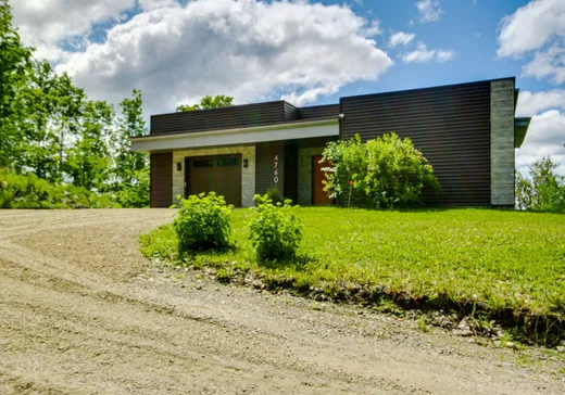 Maison à vendre - 4760 Boul. Trudel E., St-Boniface-De-Shawinigan, G0X 2L0