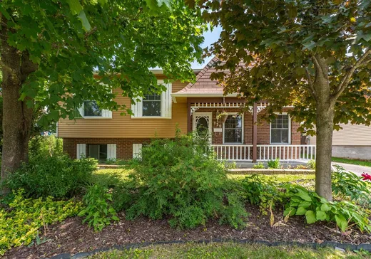 Split-level for sale - 930 7e Rue, Saint-Jérôme, J7Z6G8