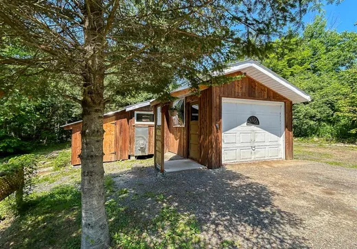 Maison à vendre - 730 Ch. de Dunany, Lachute, J8H 3W8