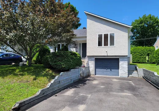 Maison à vendre - 308 Boul. de La Salette, Saint-Jérôme, J5L 2H9