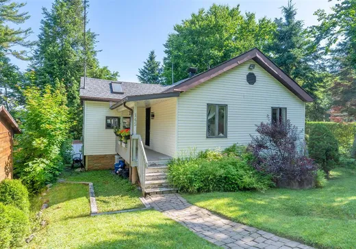 Bungalow à vendre - 145 Ch. du Tour-du-Lac, Mont-Tremblant, J8E2A8