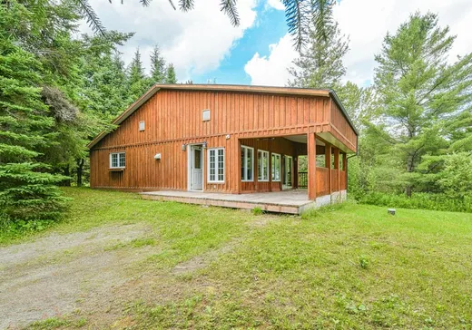 House for sale - 11 Ch. des Lys O., Saint-Sauveur, J0R 1A0