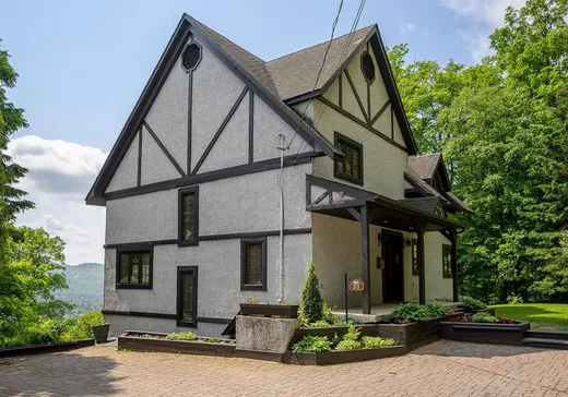 Maison à étages à vendre - 53 Ch. Bellevue, Saint-Sauveur, J0R1R7
