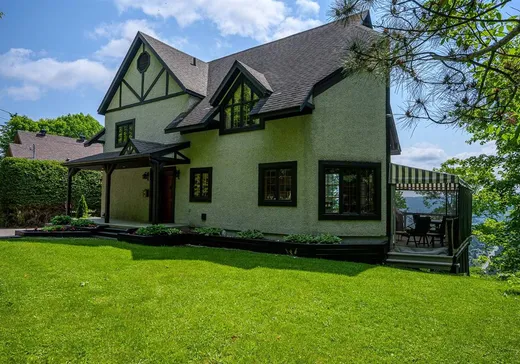 Maison à vendre - 53 Ch. Bellevue, Saint-Sauveur, J0R 1R7