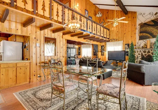 Maison à vendre - 330-330A Rue de l'Edelweiss, Sainte-Agathe-des-Monts, J8C 0J9