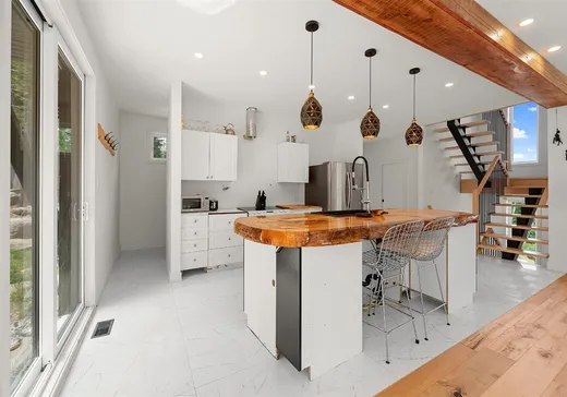 Maison à vendre - 3060 Imp. des Promeneurs, Sainte-Agathe-des-Monts, J8C 2Z8