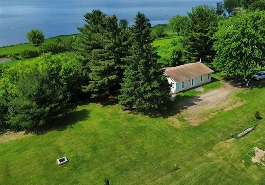 Bungalow à vendre - 53 Rue Marguerite, Grenville, J0V1B0