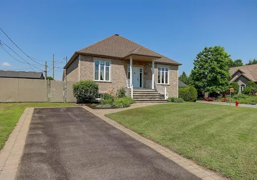 Maison à vendre - 1017 Rue des Tilleuls, Marieville, J3M 1S4