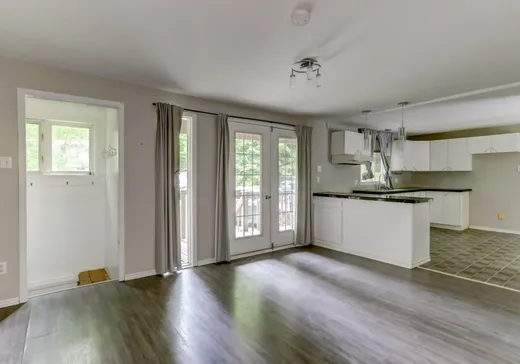 Maison à vendre - 18 Rue Gratton, Saint-Colomban, J5K 2B7