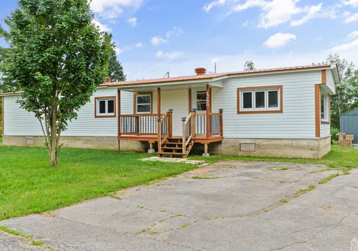 Maison à étages à vendre - 1260 4e Avenue, Ormstown, J0S1K0