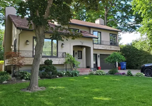 Maison à étages à vendre - 305 Rue Elm, Châteauguay, J6J6B1