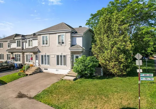Maison à étages à vendre - 700 Rue Valois, App. 1, Vaudreuil-Dorion, J7V8K4