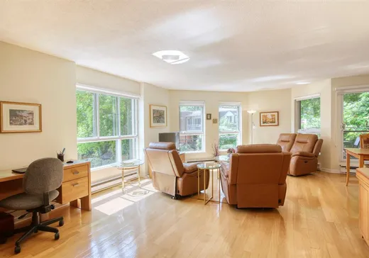 Condo à vendre - 4800 Rue Bossuet, App. 205, Montréal (Anjou), H1M 3S2