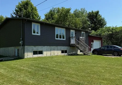 Bungalow à vendre - 2070 Route 139, Saint-Hyacinthe, J0E1Z0